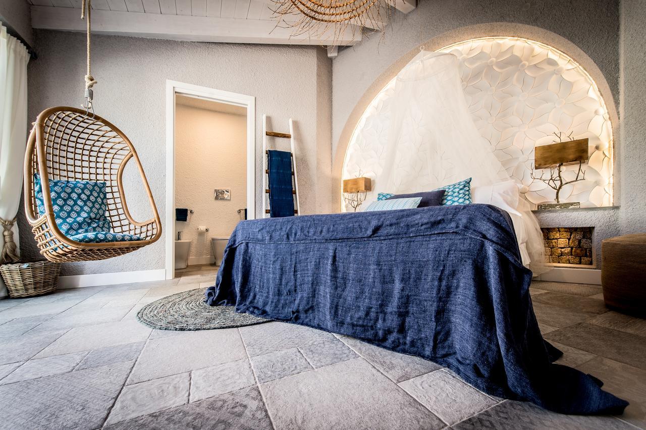 Boutique Hotel Capo Blu Santa Margherita di Pula Exterior photo